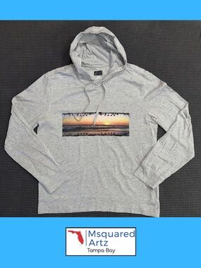 Greg Norman Gray Hoodie Medium Sunset Ocean Graphic Lightweight Pullover